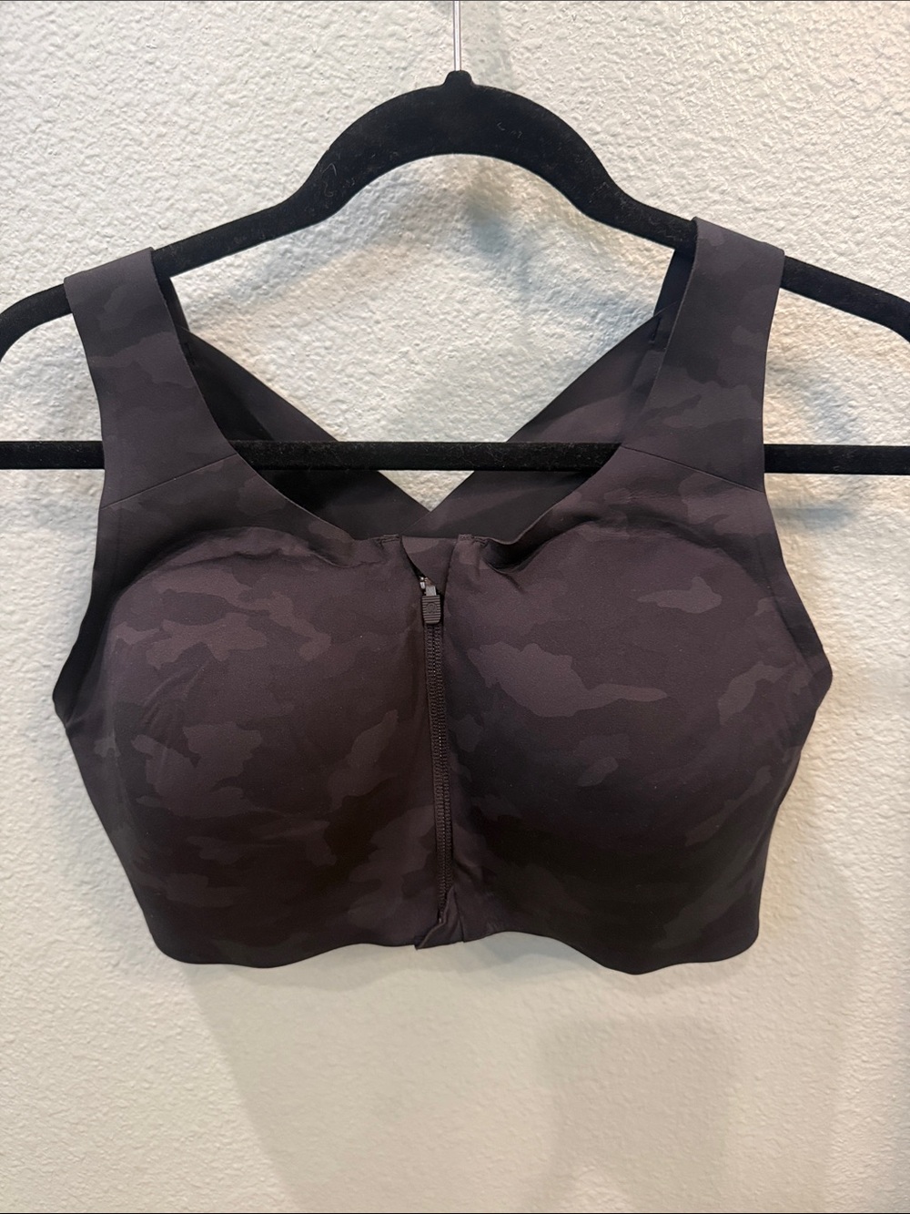 Lululemon Enlight Zip Front Bra 38D NWT